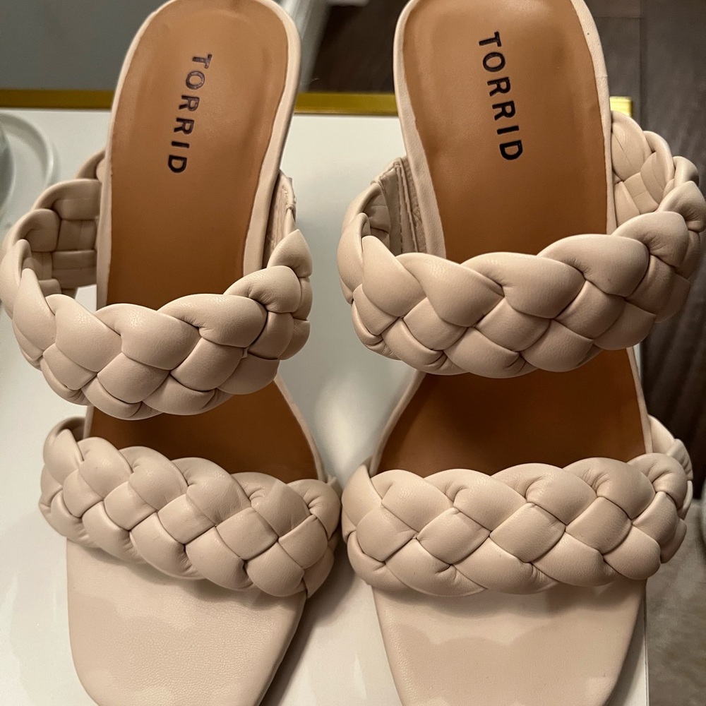 Torrid Women's Braided Sandals 8.5WW